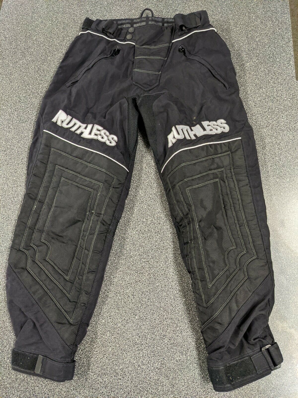 Ruthless Paintball Pants.  Size Small. Rare!